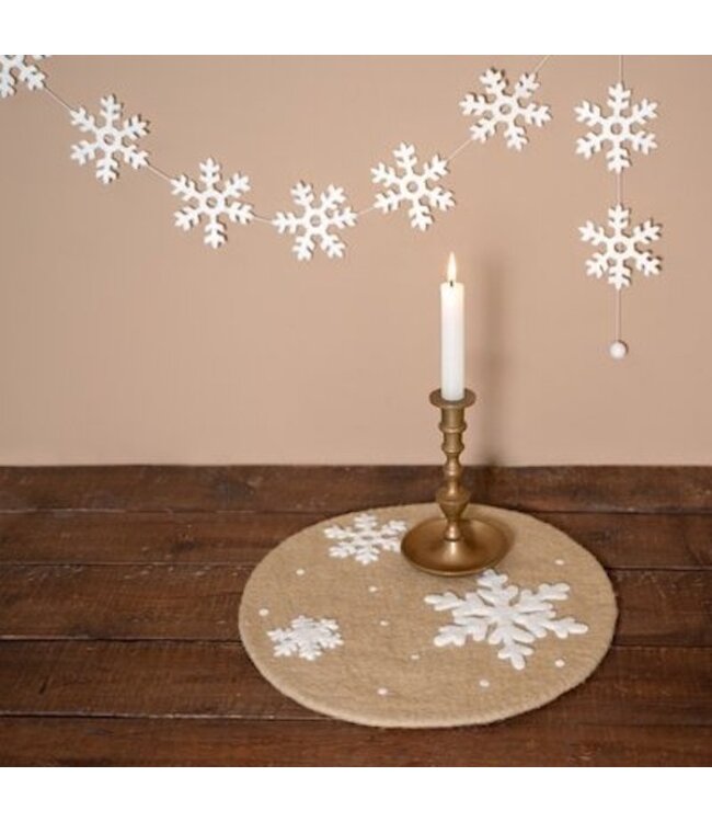 Garland felt white snow flakes 165 cm