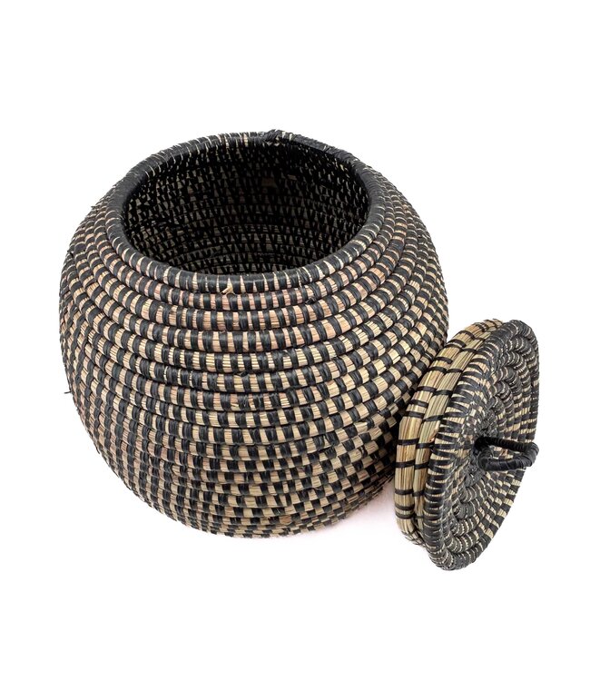 Rieten mandje met deksel - korf 22x24cm - - zwart