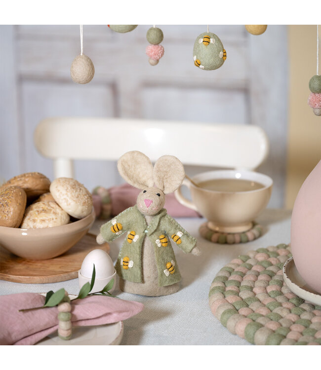 Felt egg warmer - Easter decoration - bunny with flowercoat