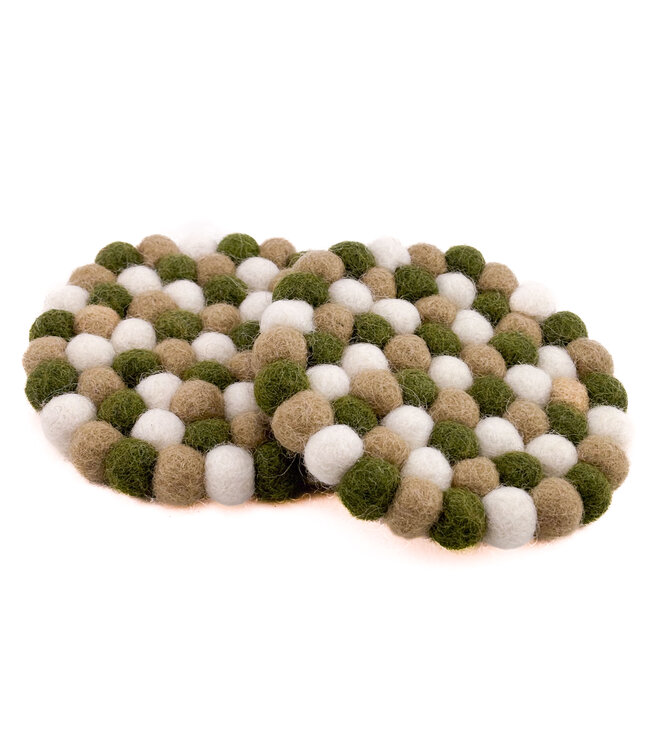Vilten onderzetter rond groen-beige-wit D9 cm