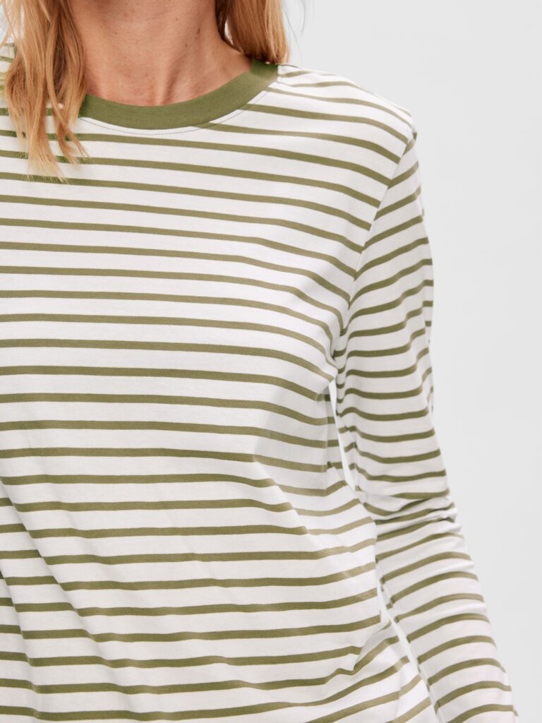 Essential Striped O-neck