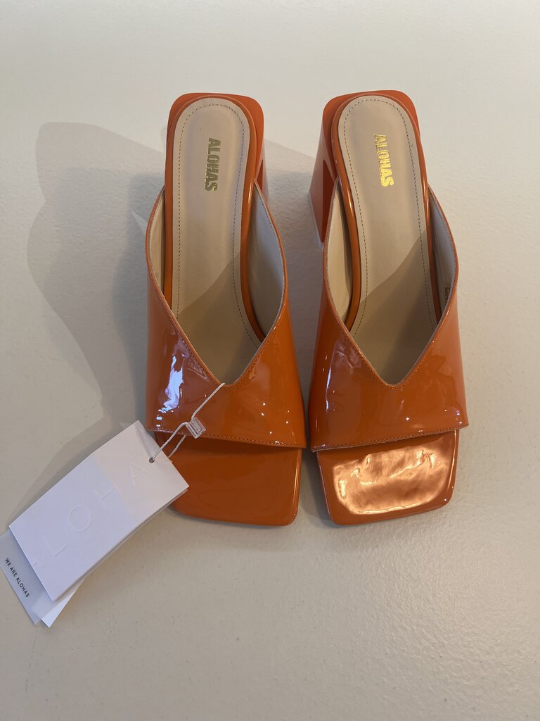Tasha Orange Leather Sandals