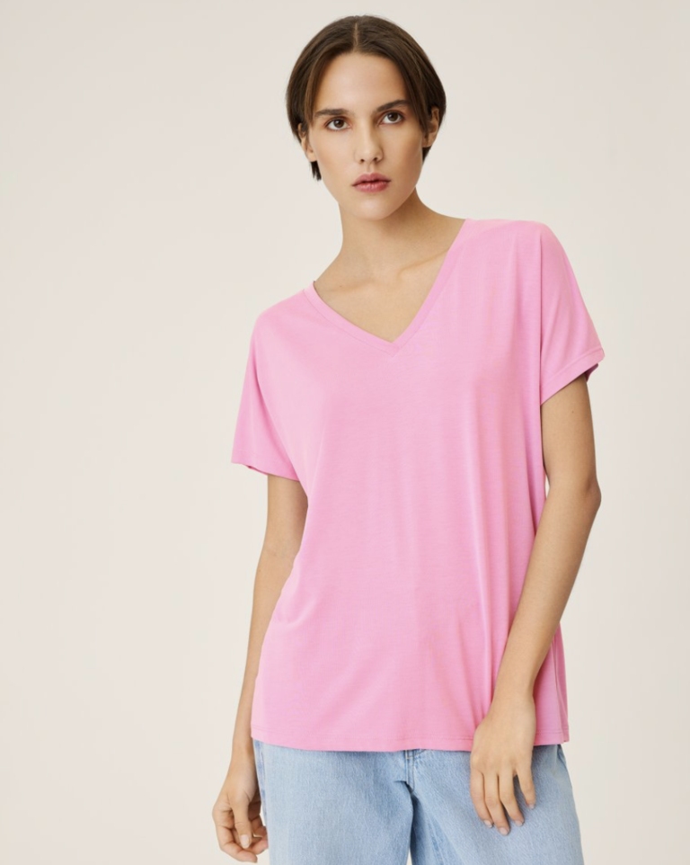 Fenya Modal V-neck T-shirt