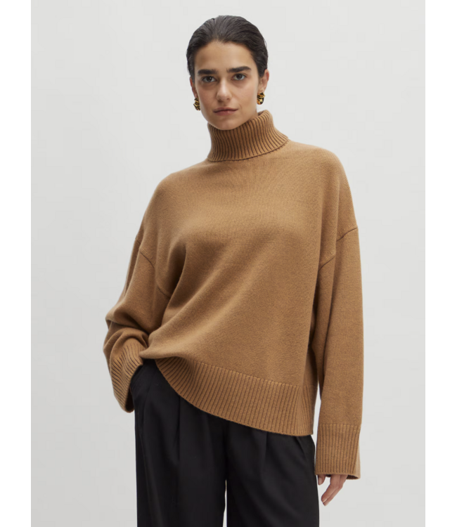 Lahela Cashmere Jumper