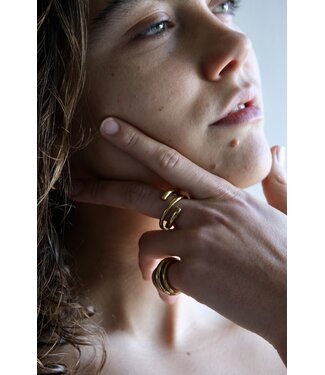 Cutted Ring Gold Plated