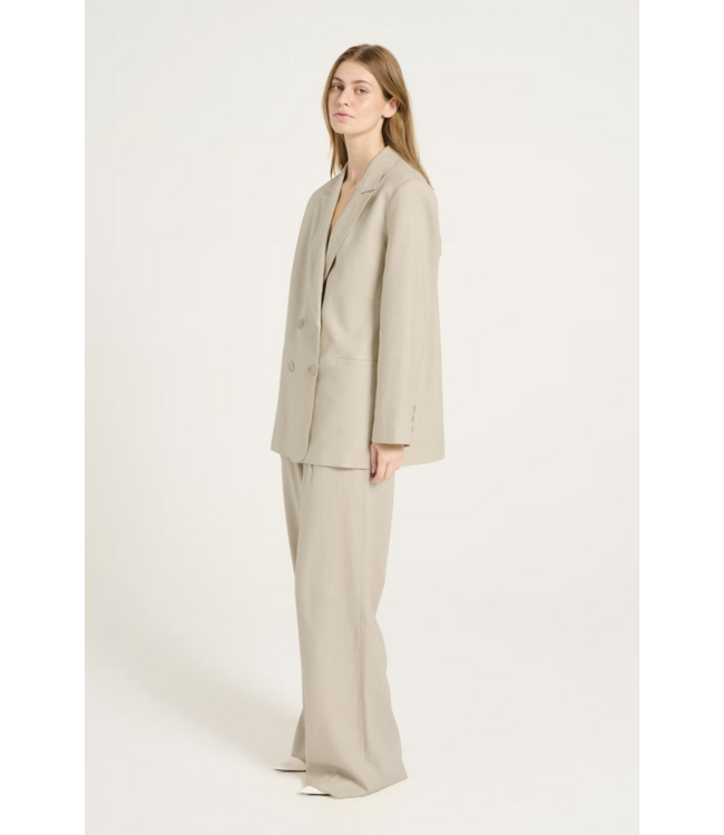 Elarah Linen Blazer