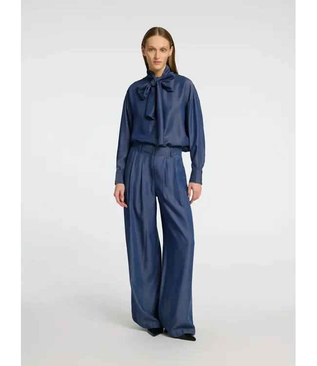 Janna Pleated Chambray Pants