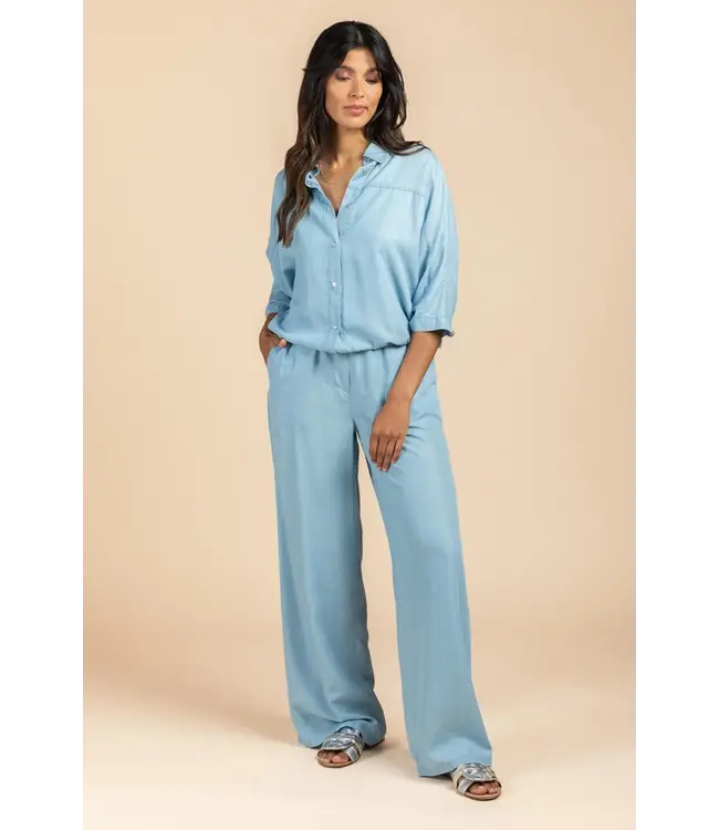 8023 We Blouse Light Blue