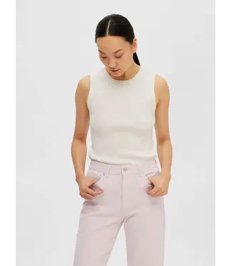 Lydia O-neck Knit Top