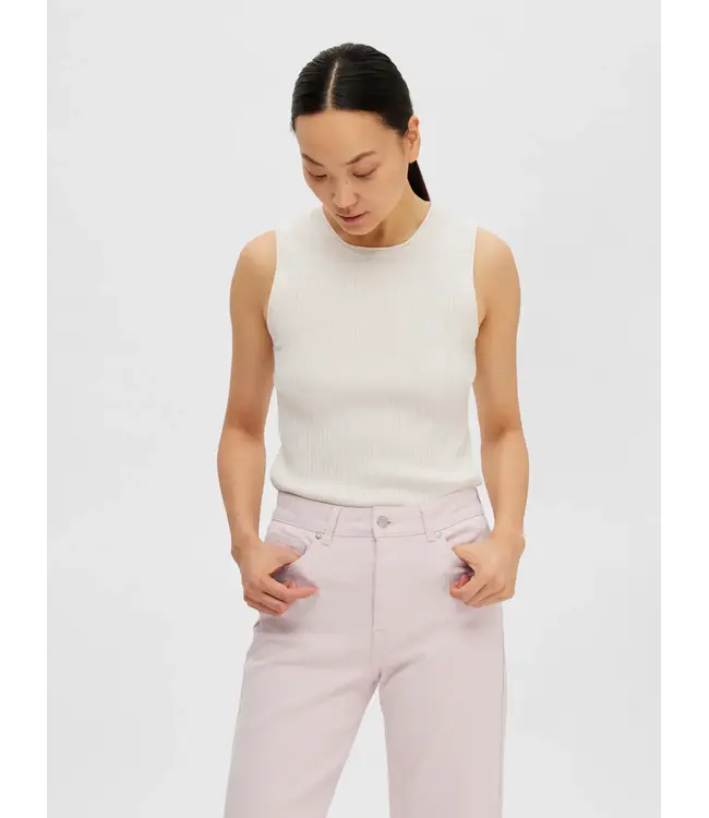 Lydia O-neck Knit Top