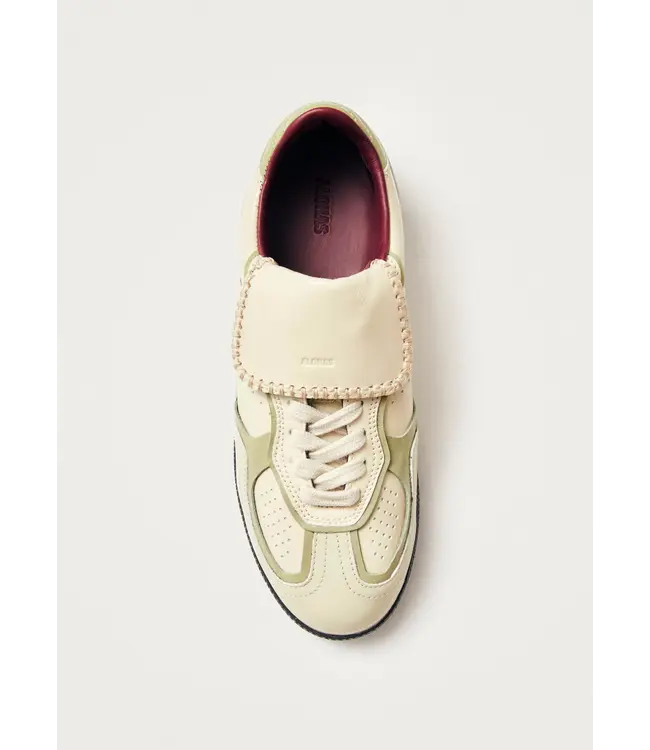 Club Onix Cream Leather Sneakers