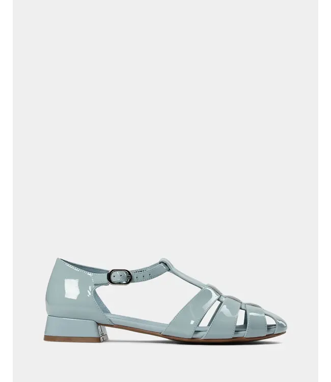Monica Sandal