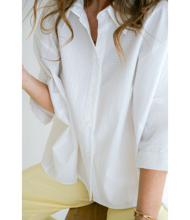 Magdalena White Checks