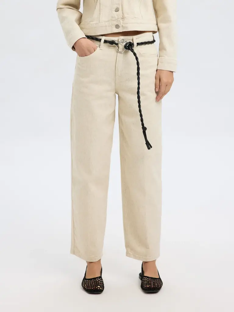 Una Barrel Jeans