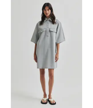 Esso Dress