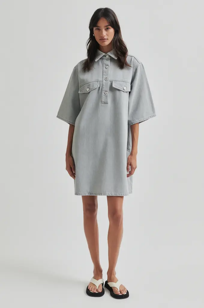 Esso Dress