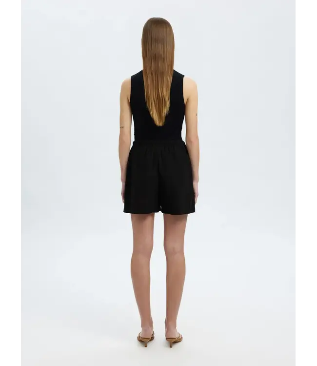 Luisa Linen Blend Short