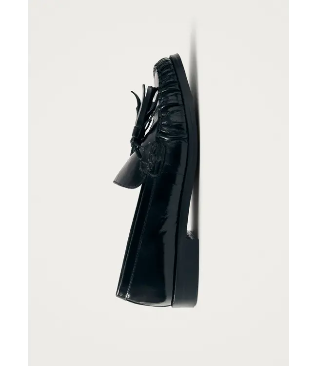 Marietta Onix Black Leather Loafers