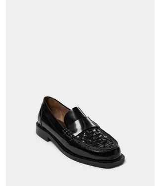 Lisa Loafer