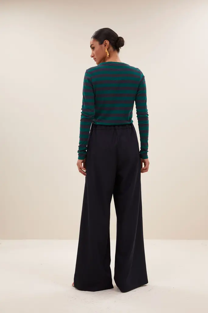 Basic Ls Big Stripe