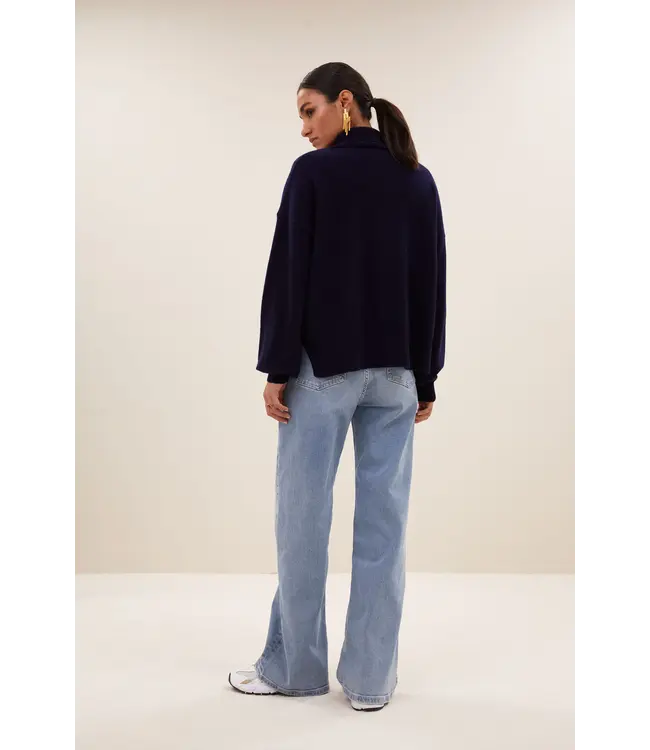 Sammie Pullover Midnight