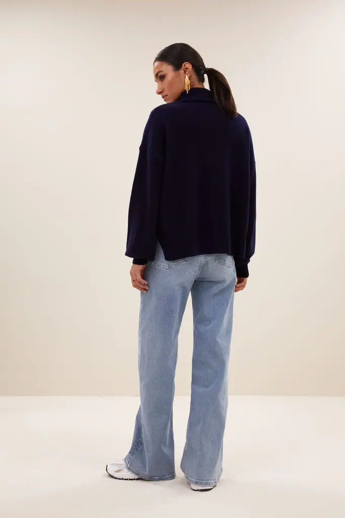 Sammie Pullover Midnight
