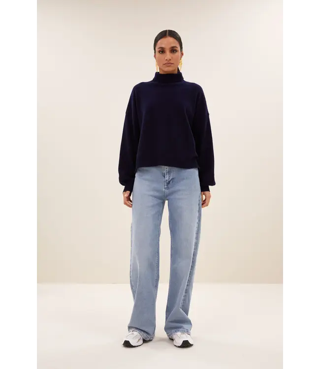 Sammie Pullover Midnight
