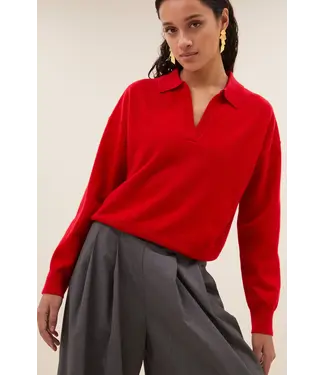 Dex Pullover Lipstick