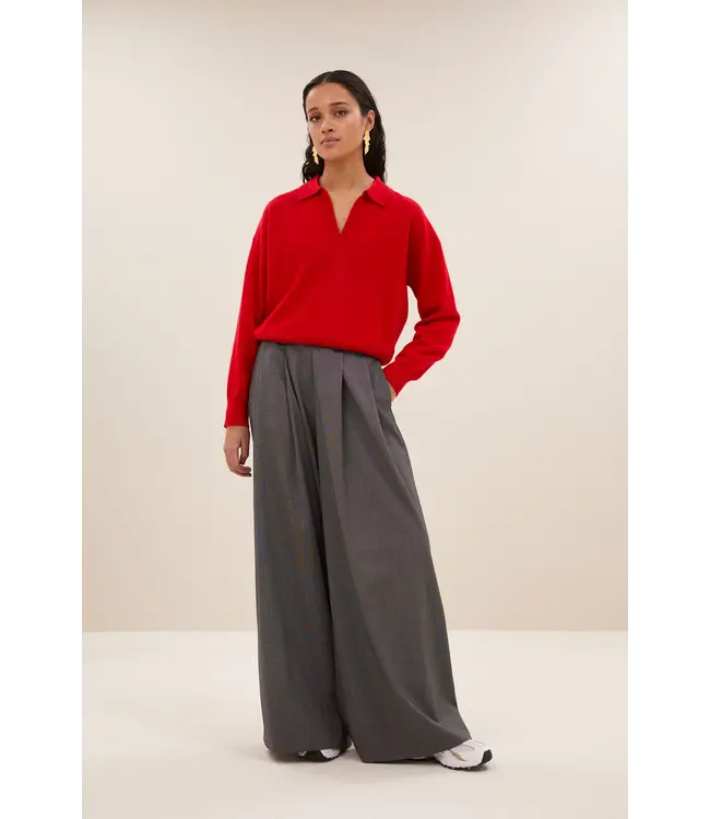 Dex Pullover Lipstick