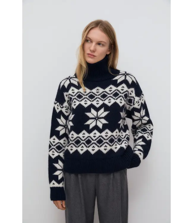 Neriana Jumper
