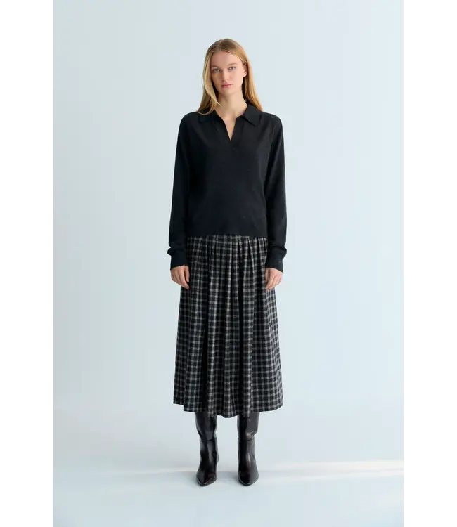 Dione Skirt
