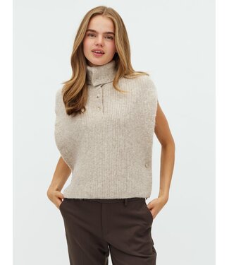 Tristiana Knitted Vest