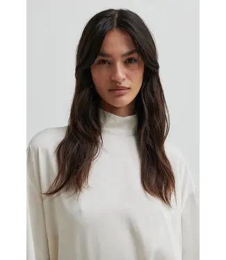 Twist Tee