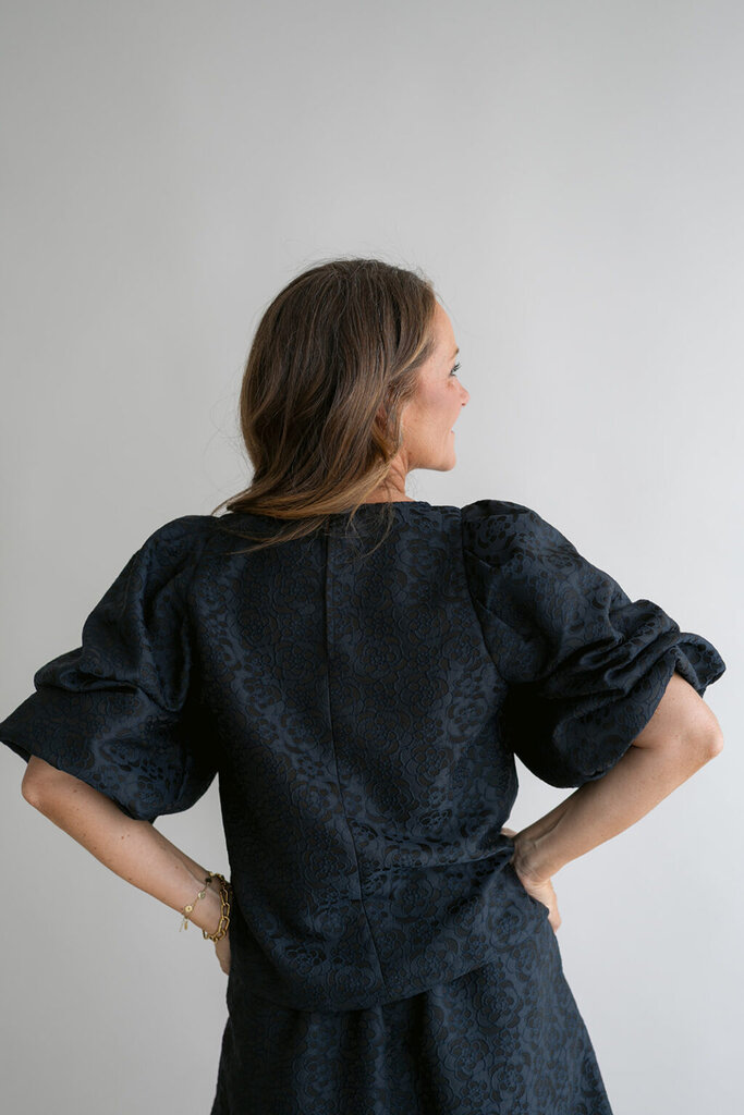Mina Blouse Navy Flower