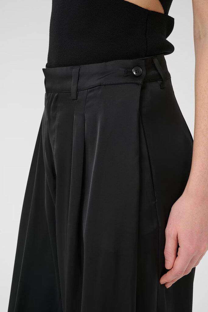 Rue Pants Black
