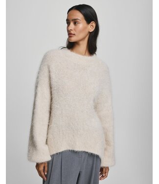 Thira Salmia Pullover