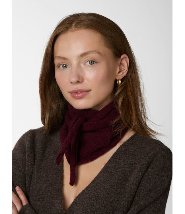 Misty Knit Scarf Wine
