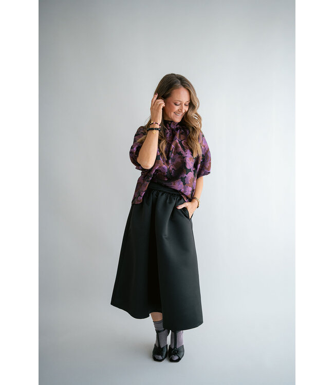 Julia Skirt Black Satin