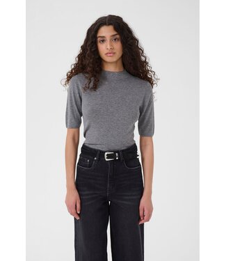 Gestuz Asia High Neck