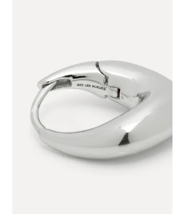 Joanne Flowy Earring Silver