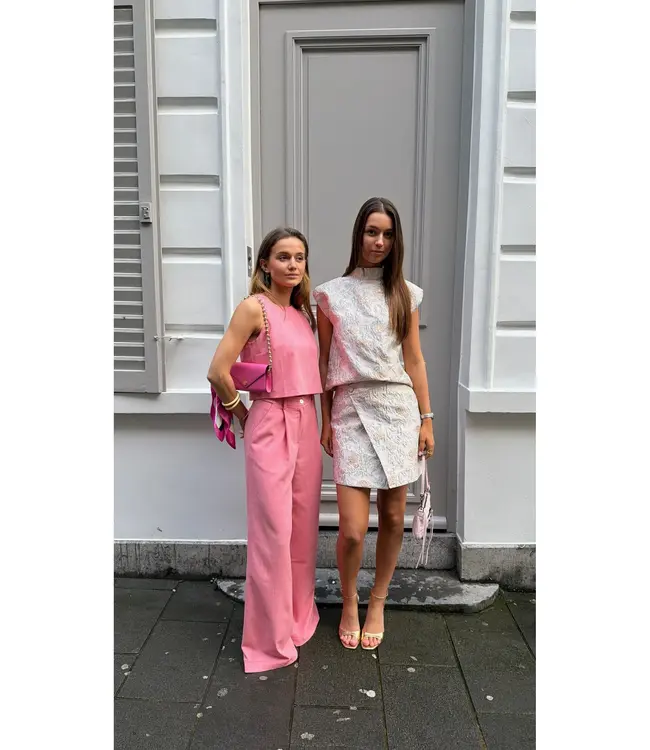 Gisèle The Label Amalia Trousers Rosso