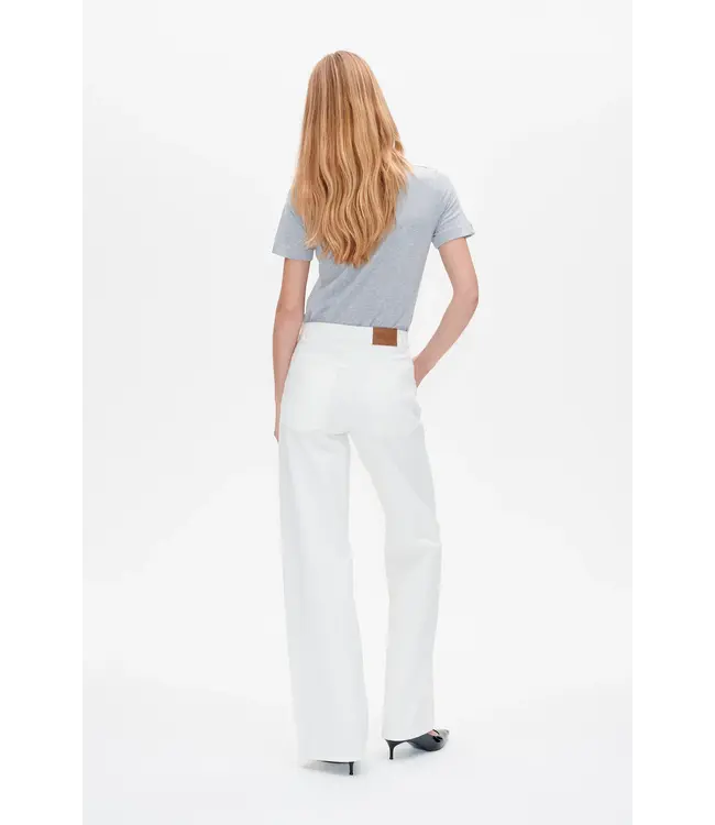 Baum Und Pferdgarten NO 01 White Denim