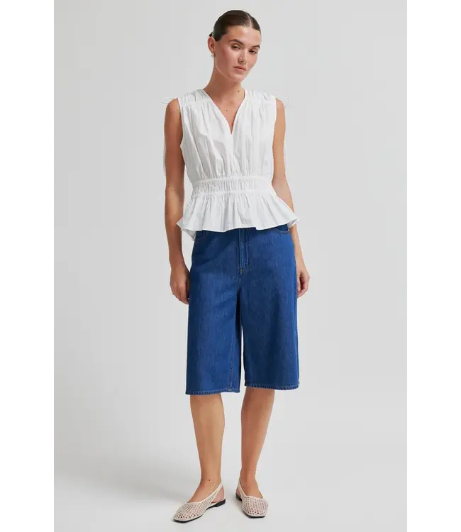 Second Female Carpi Top