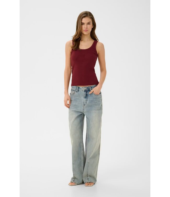 Gestuz Drew Logo Top Cabernet