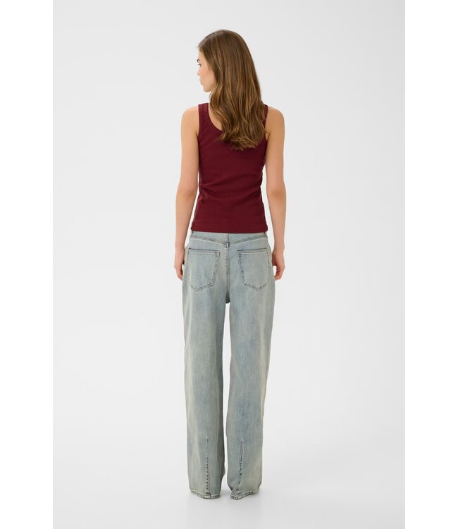 Gestuz Drew Logo Top Cabernet