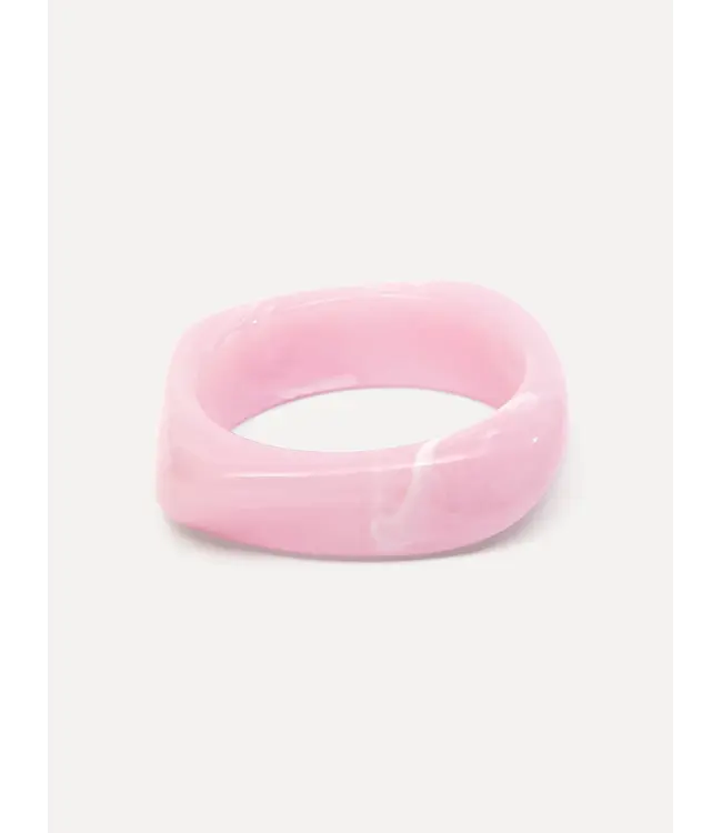 Les Soeurs Resin Bangle Organic Armband Pink