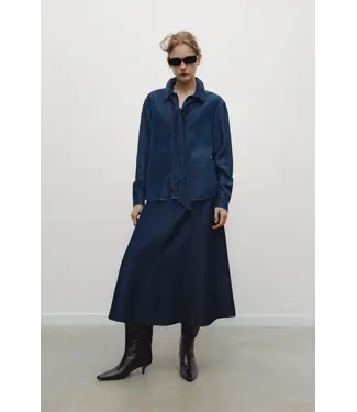 The New Society TNS Tencel Skirt Dark Blue Denim