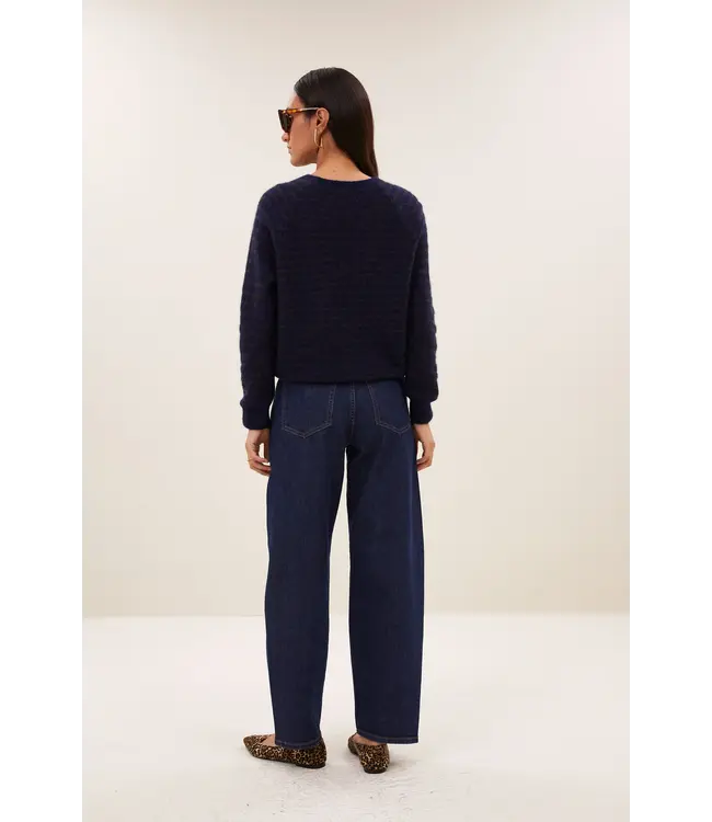 By Bar Spila Raglan Pullover
