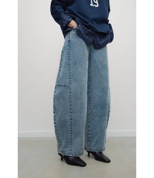 The New Society TNS Denim Curved Jeans