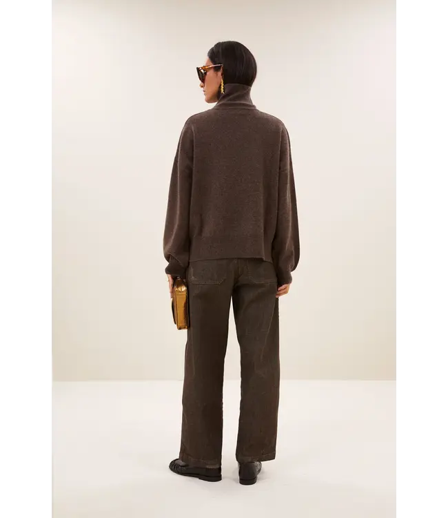 By Bar Sammie Pullover Biscuit